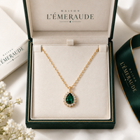 La Goutte d'Émeraude — Collier Signature
